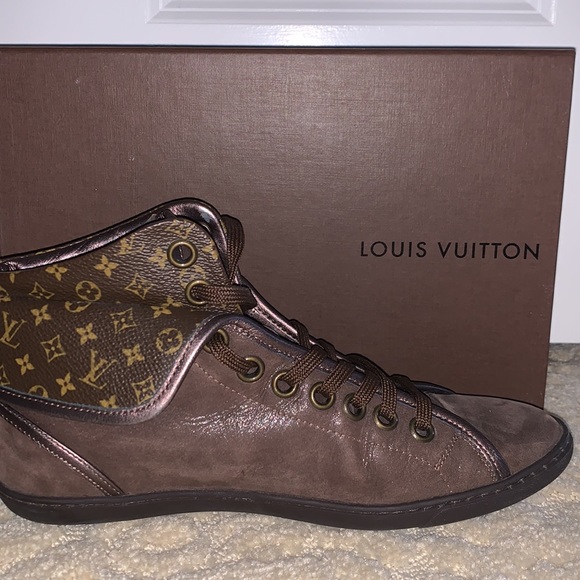 Louis Vuitton Brown Brea Fold Over Sneakers - Picture 3 of 16